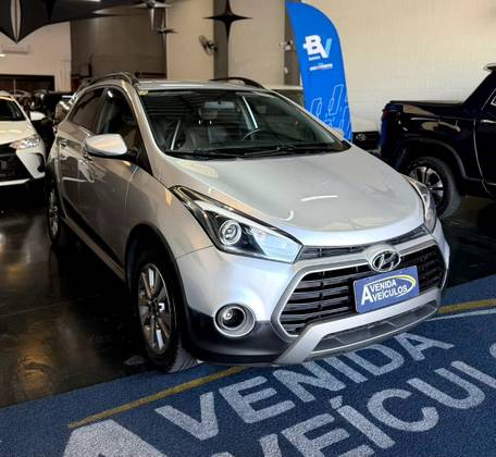 HYUNDAI HB20X 1.6 16V PREMIUM FLEX 4P AUTOMÁTICO